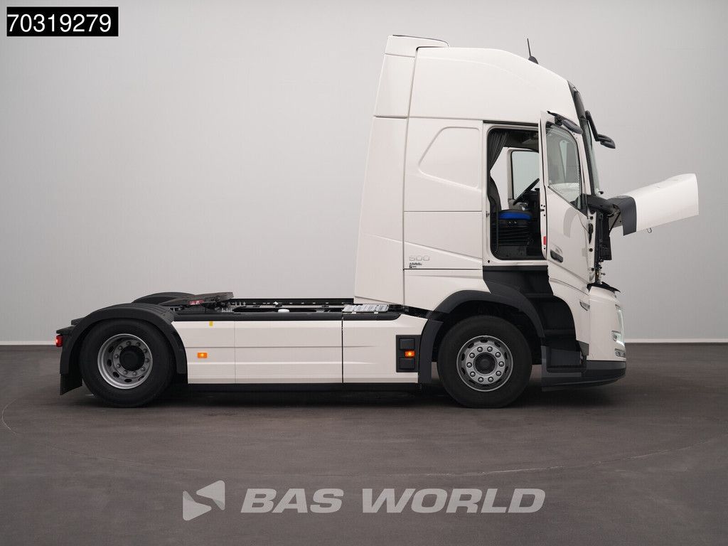 Volvo FH Aero 500 4X2 NEW! Globetrotter XL 2 tanks Mirrorcams ACC LED