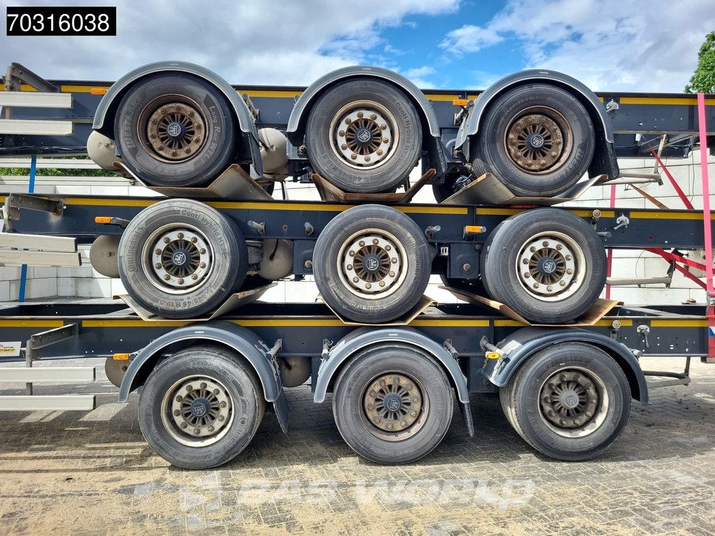 Kässbohrer 3 axles