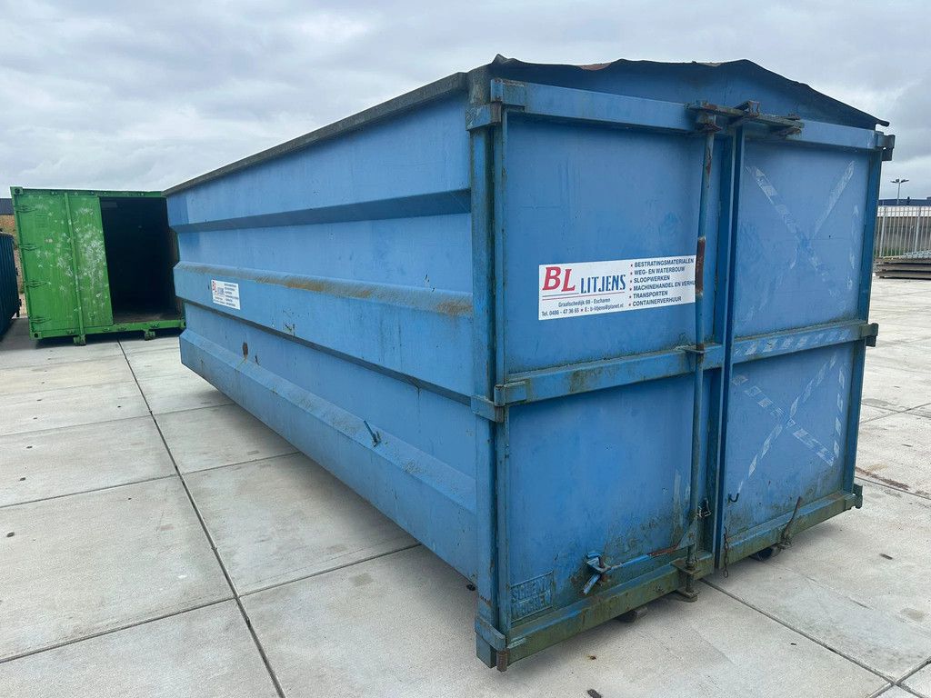 Schenk 30m3 opslag container 3 deurs 6 meter lang C09