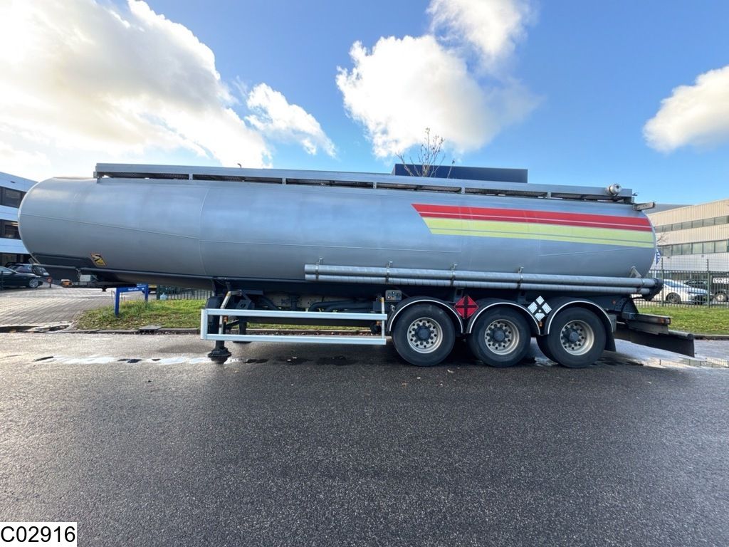 Trailor Fuel 39867 liter, 9 Comp