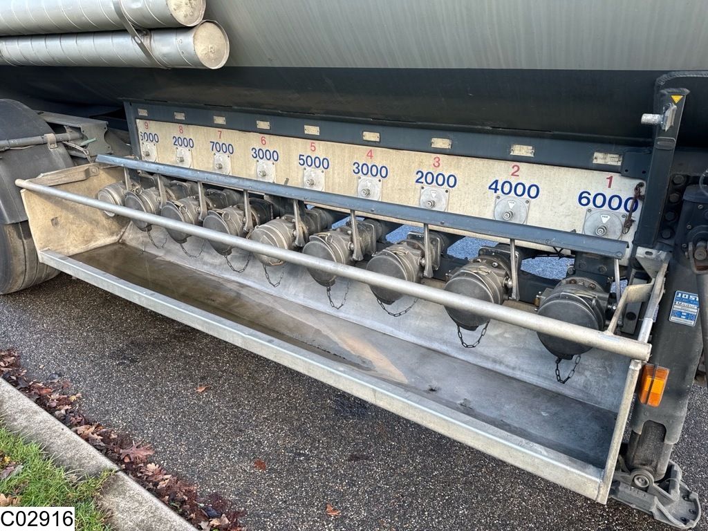 Trailor Fuel 39867 liter, 9 Comp