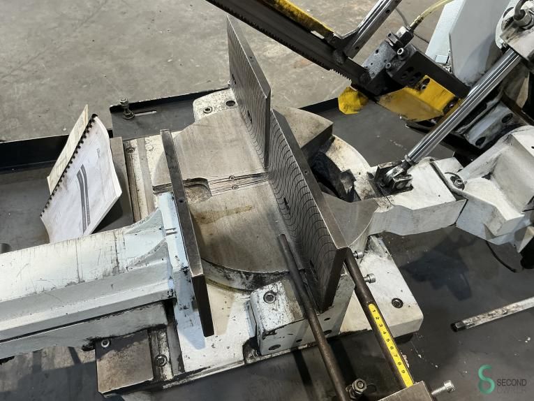 Bandsawmachines Pegas 300x320 SHI-LR 2016