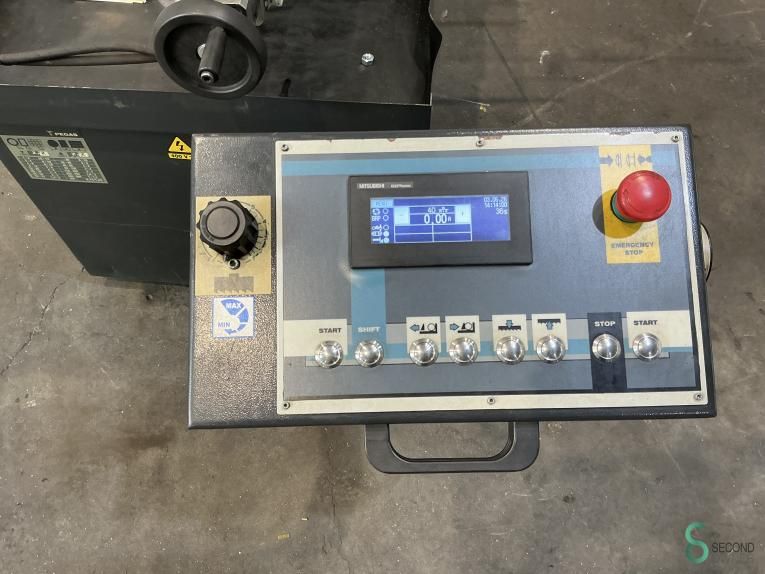Bandsawmachines Pegas 300x320 SHI-LR 2016