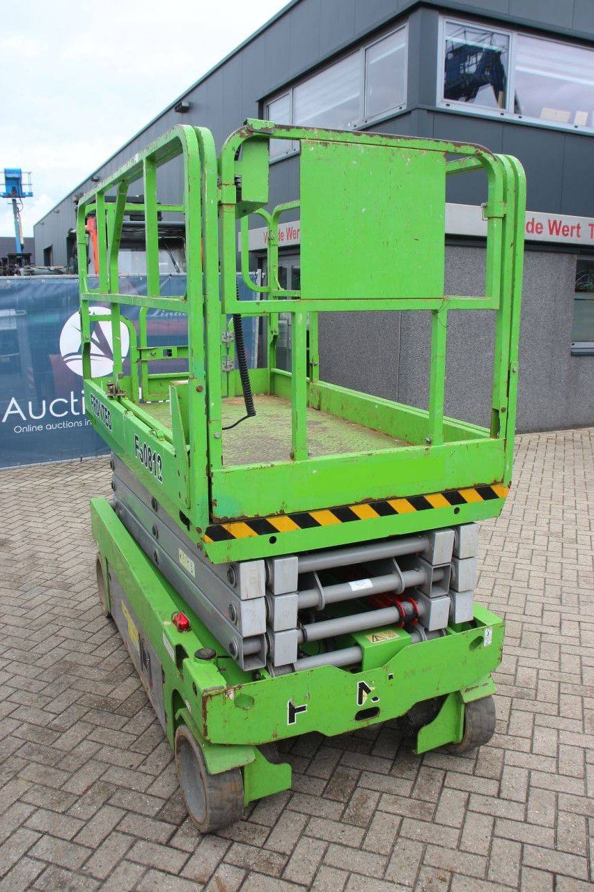Fronteq FS0812E Electric Scissor Lift 460kg 9.9m 2020