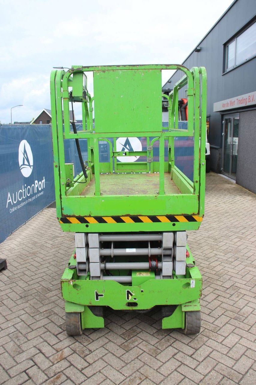 Fronteq FS0812E Electric Scissor Lift 460kg 9.9m 2020