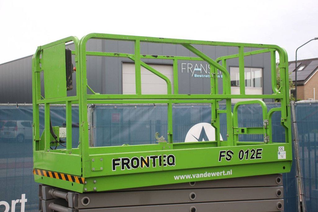 Schaarhoogwerker Fronteq FS1012E Elektrisch 320kg 11.8m 2020