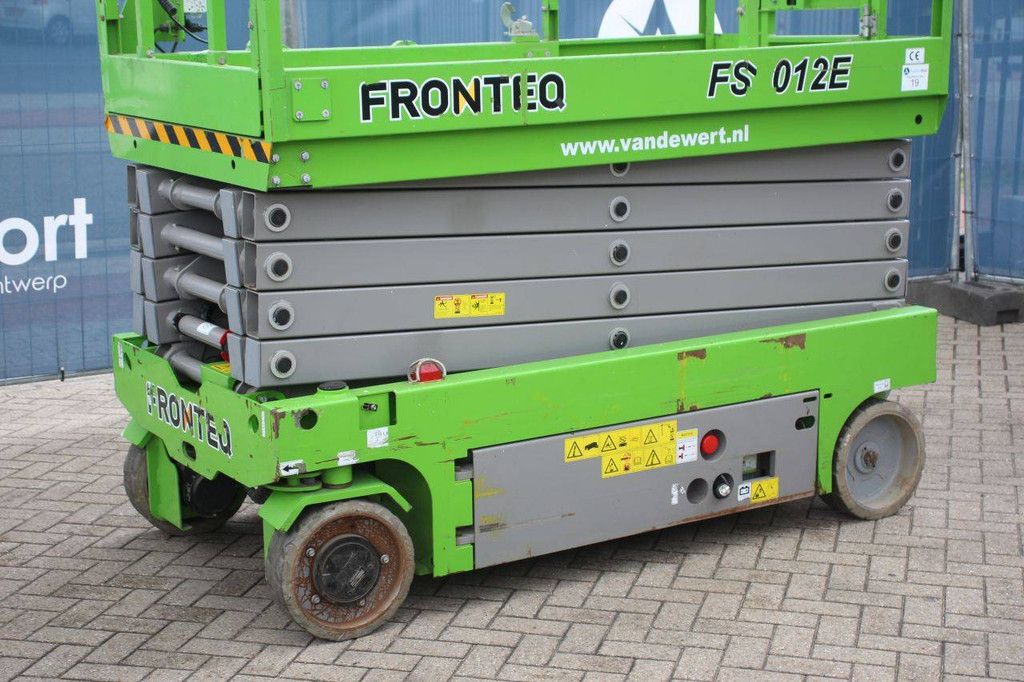 Schaarhoogwerker Fronteq FS1012E Elektrisch 320kg 11.8m 2020