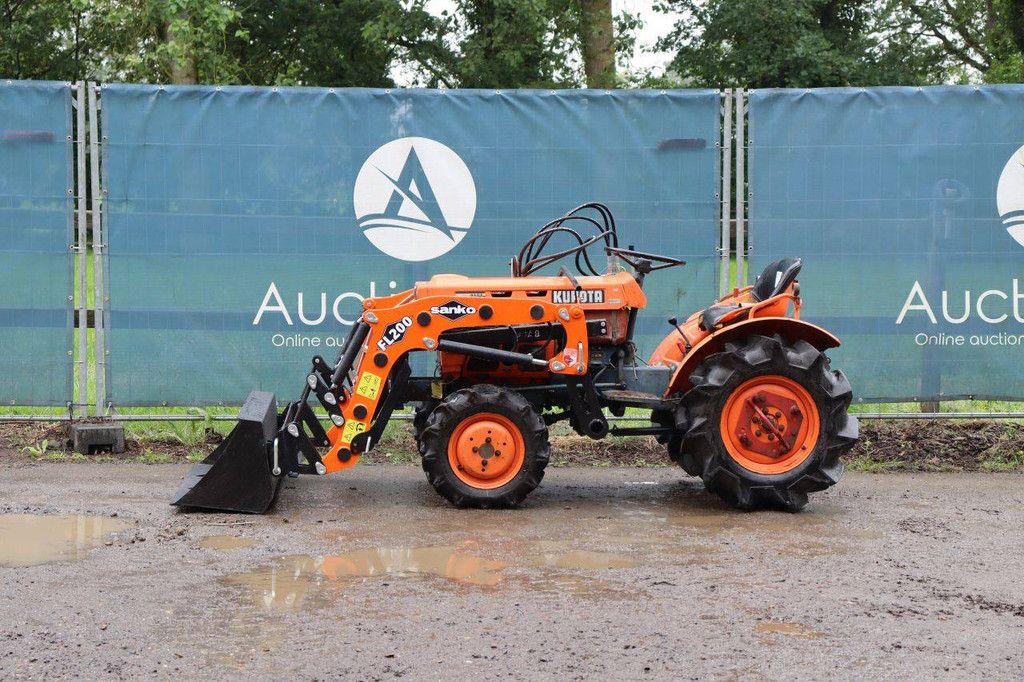 Minitractor Kubota B7001 Diesel 14pk met voorlader