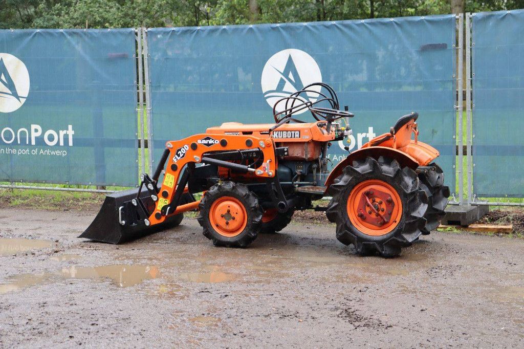 Minitractor Kubota B7001 Diesel 14pk met voorlader