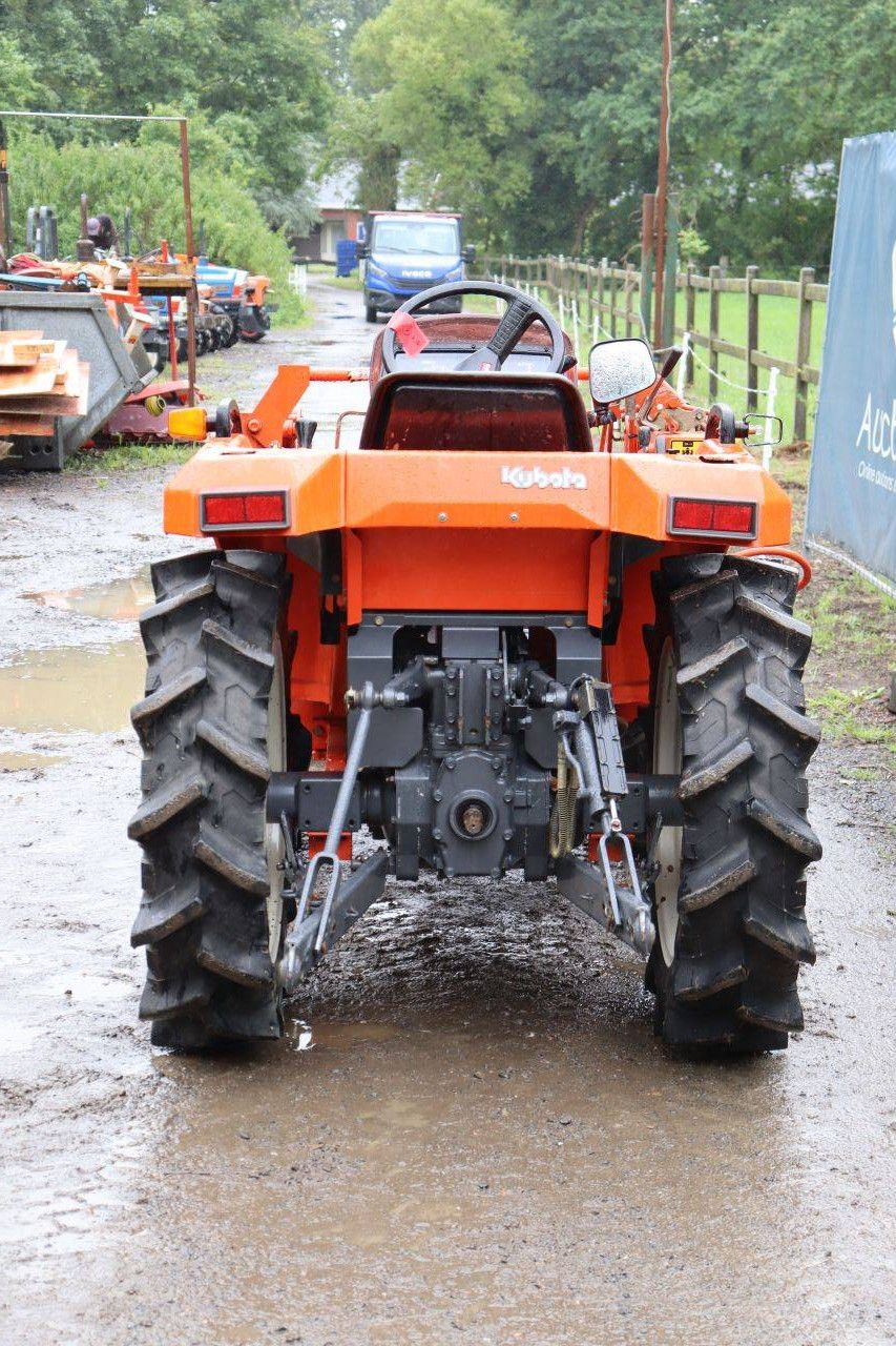 Minitractor Kubota Saturn X-20 Diesel 20pk met voorlader