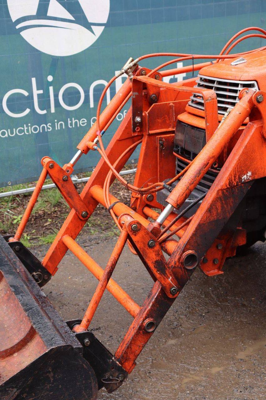 Minitractor Kubota Saturn X-20 Diesel 20pk met voorlader