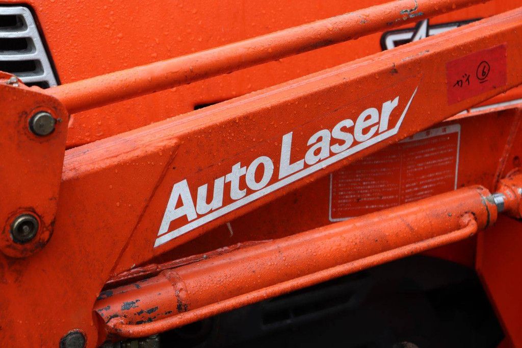 Minitractor Kubota Saturn X-20 Diesel 20pk met voorlader