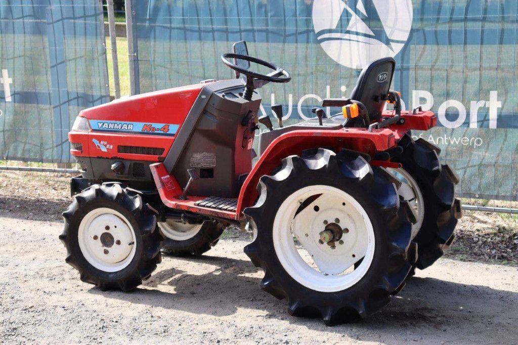 Mini tractor Yanmar Ke-4 Diesel 14.5hp