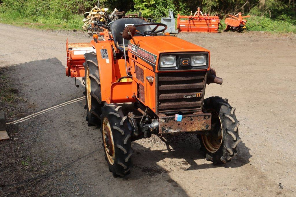 Minitraktor Hinomoto C174 Diesel 18 PS