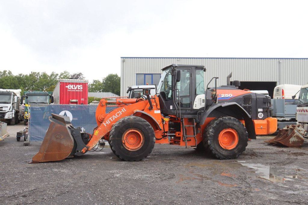Hitachi ZW250-6 Diesel Wheel Loader 196kW 2019