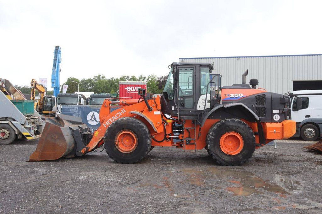 Hitachi ZW250-6 Diesel Wheel Loader 196kW 2019