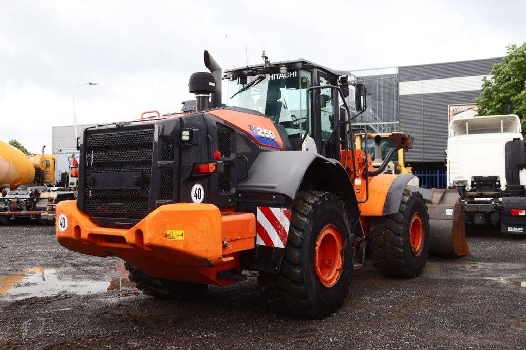 Hitachi ZW250-6 Diesel Wheel Loader 196kW 2019