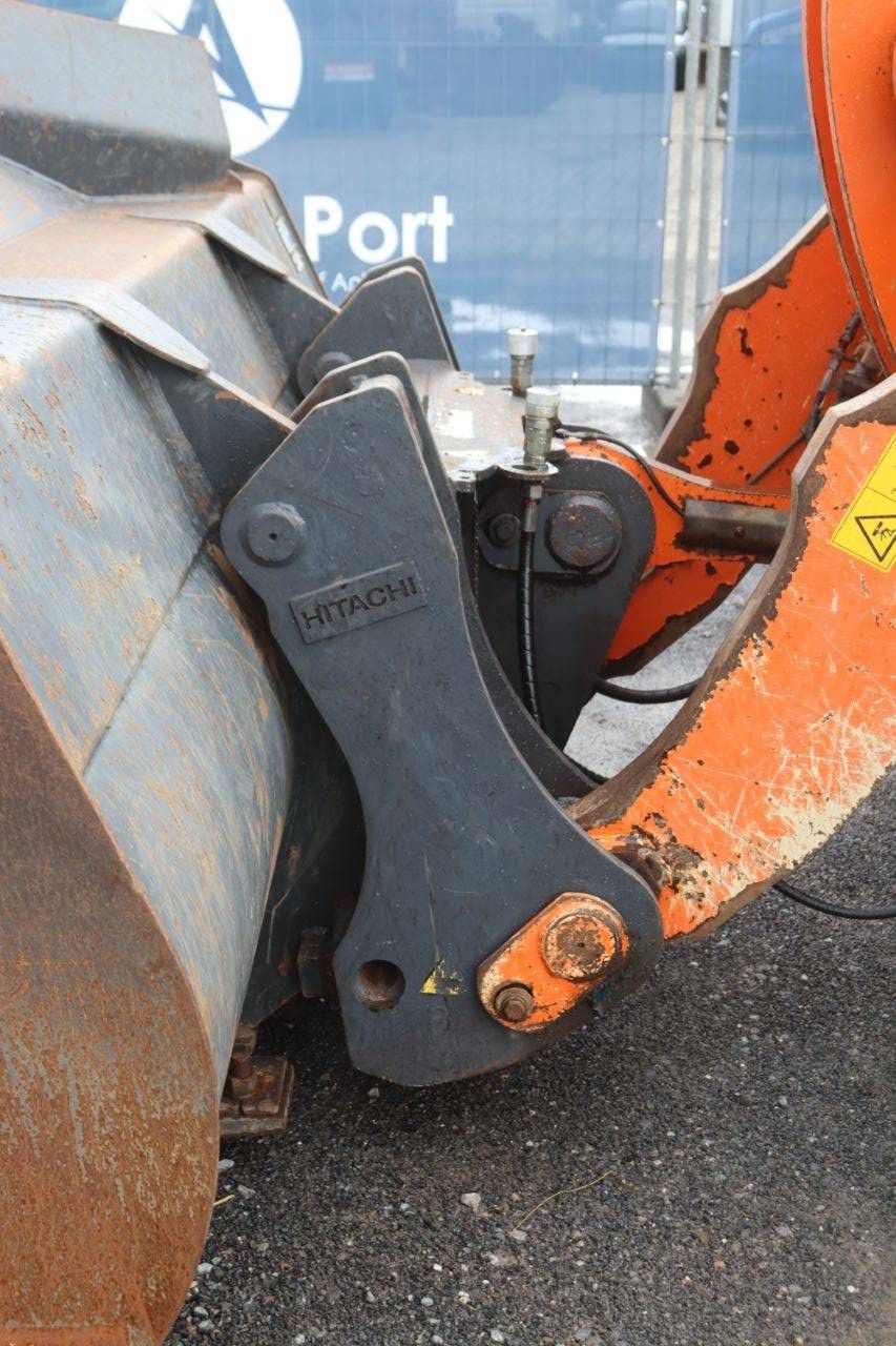 Hitachi ZW250-6 Diesel Wheel Loader 196kW 2019