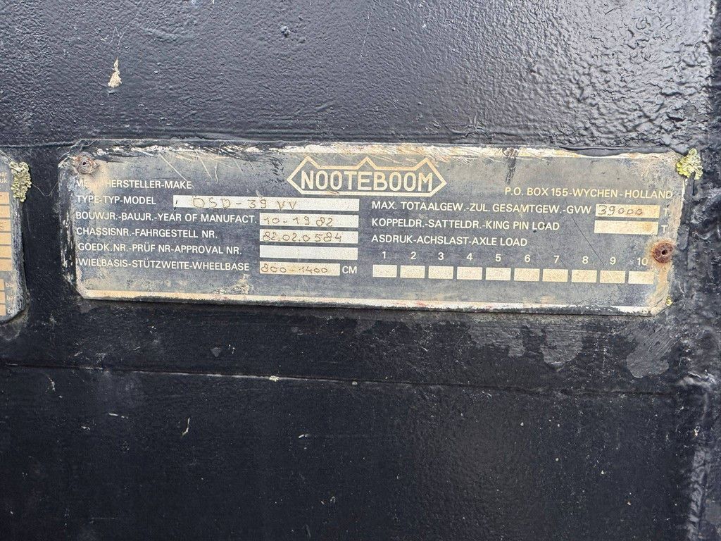 Halbtieflader Nooteboom OSD-39-VV 39000 kg 1982