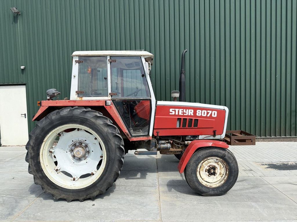 Steyr 8070 wheel tractor