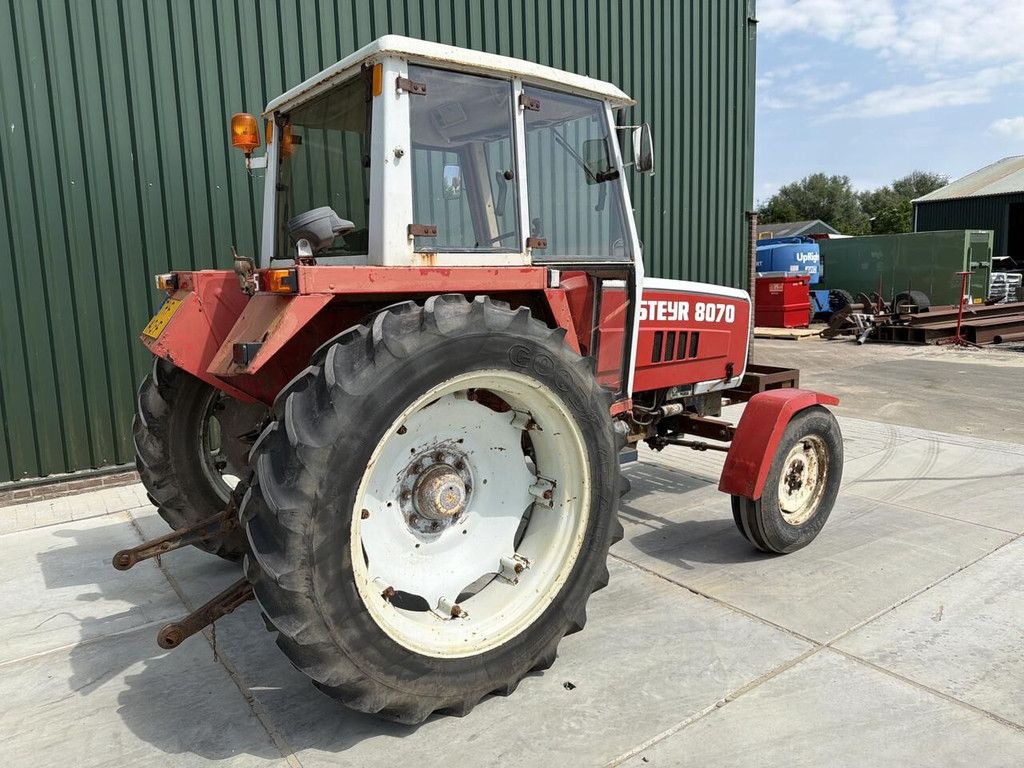 Steyr 8070 wheel tractor
