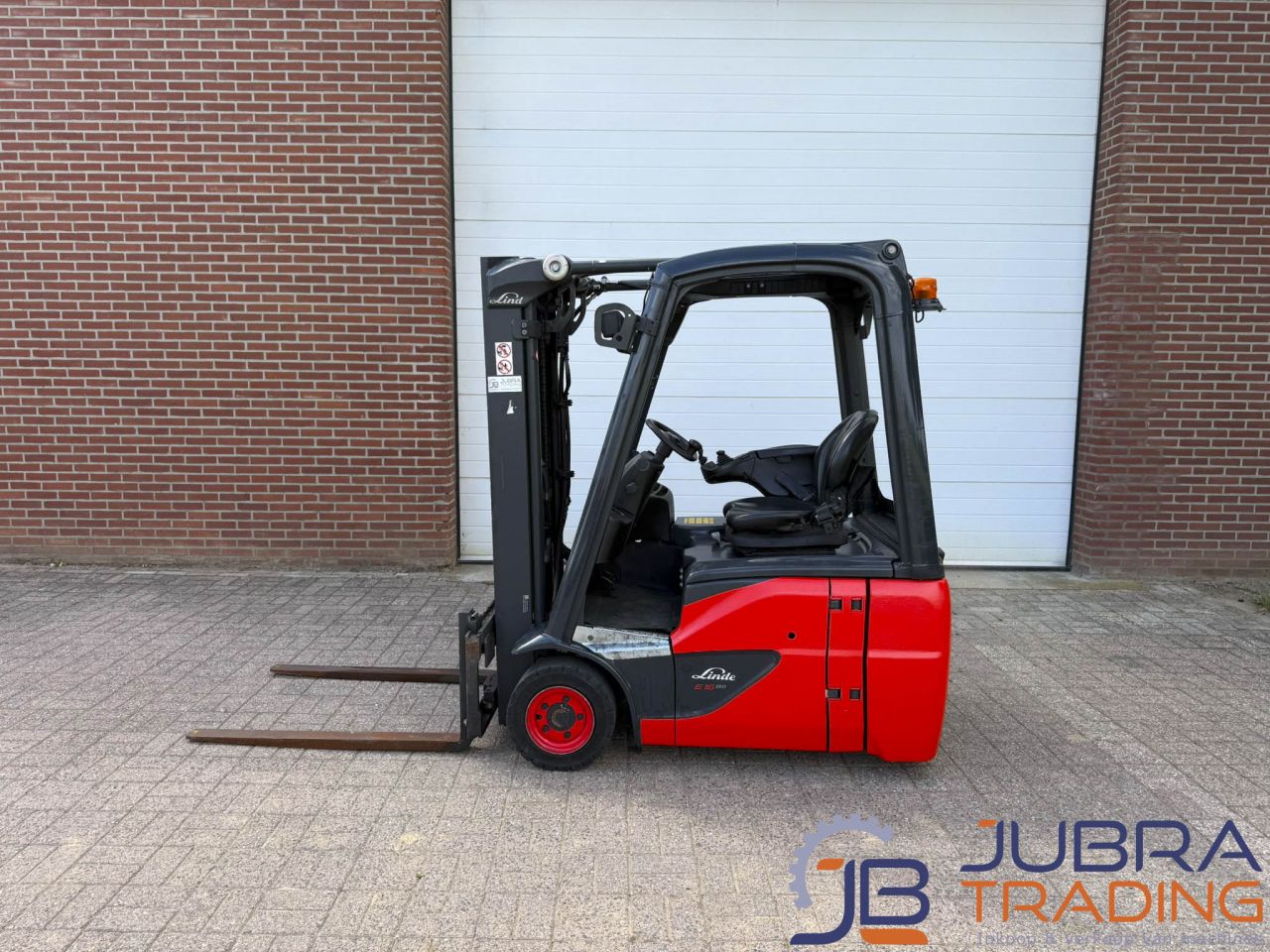 Linde E16C-02 Elektro-Gabelstapler | 2019 | 9278Std | 1,6T | 4,1