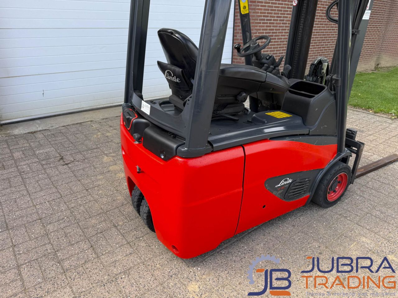 Linde E16C-02 Elektro-Gabelstapler | 2019 | 9278Std | 1,6T | 4,1