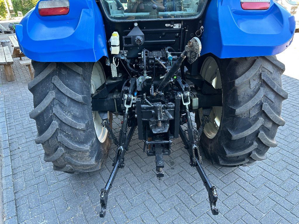 New Holland T5.95 trekker