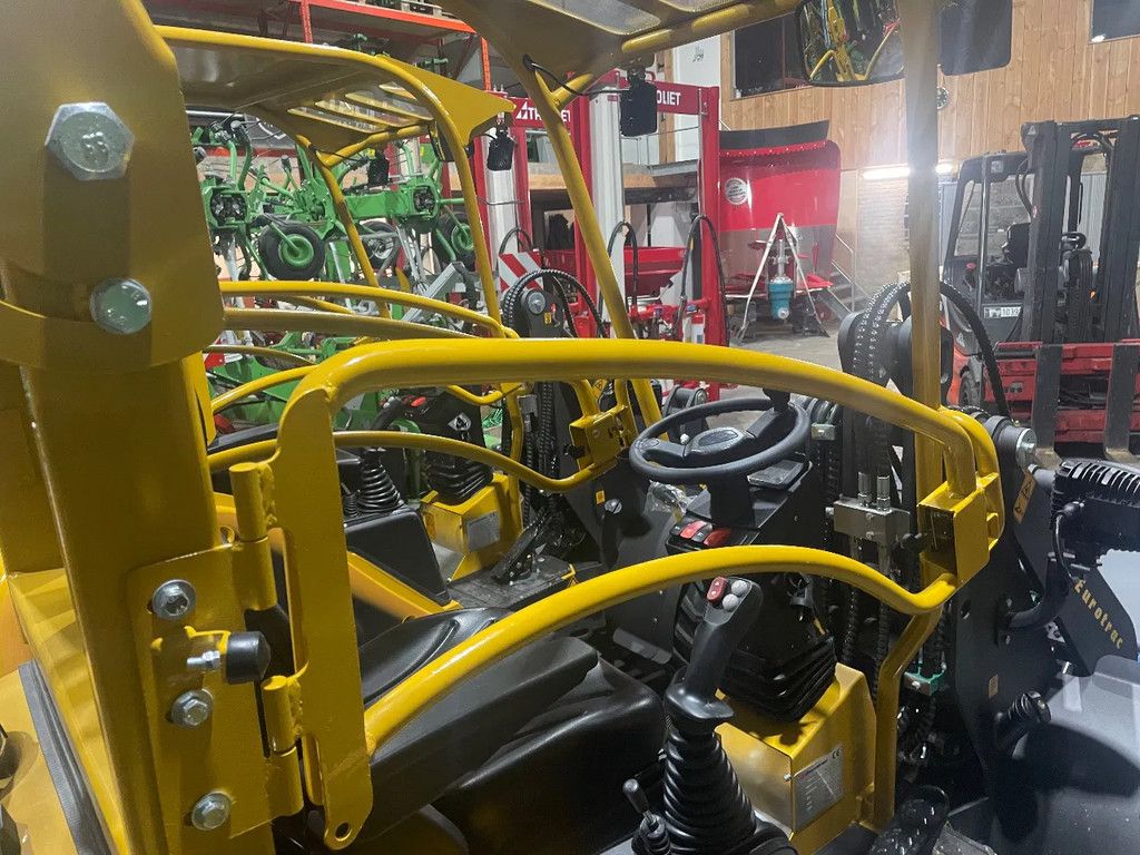 Eurotrac W11