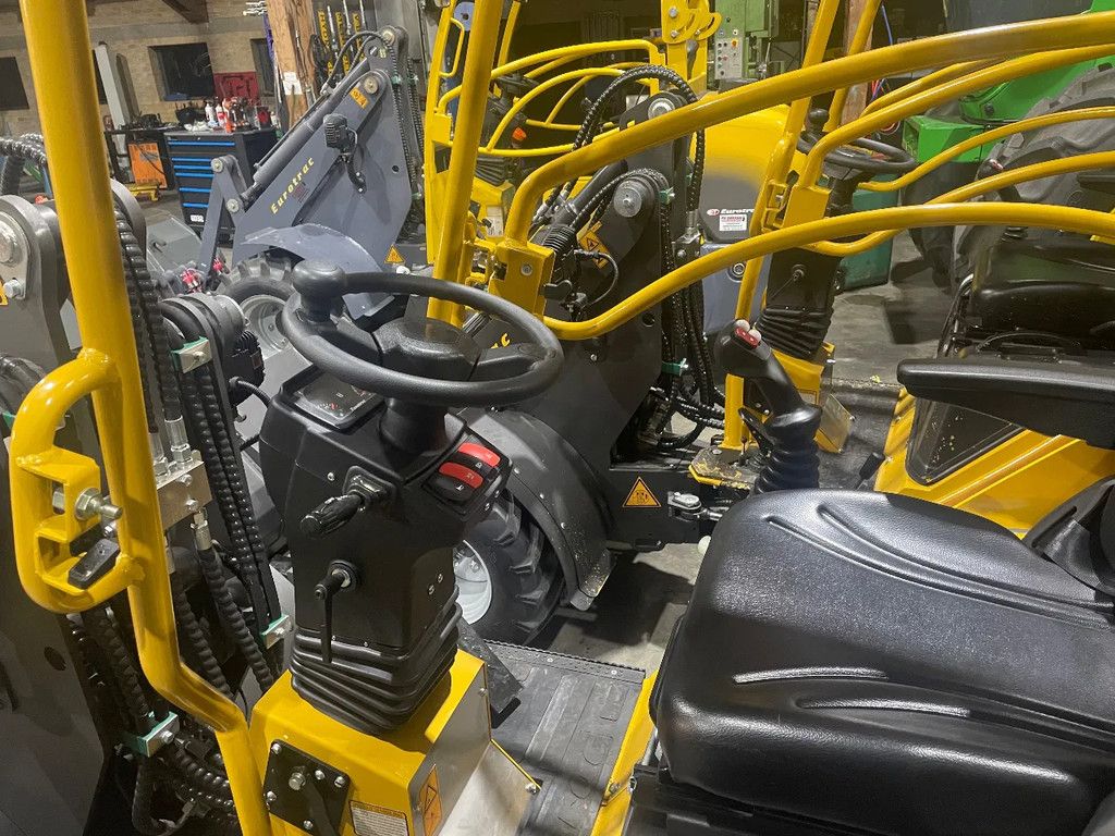 Eurotrac W11