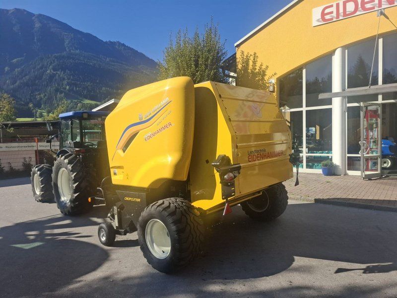 New Holland VORFÜHRMASCHINE Rollbar 125