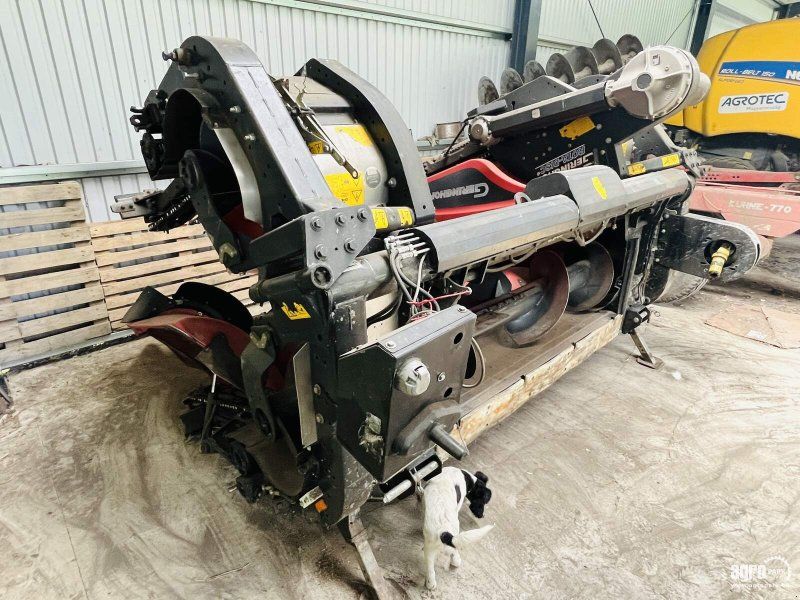Geringhoff RD 675/F 6-row corn header with Claas Tucano and Lion mounting