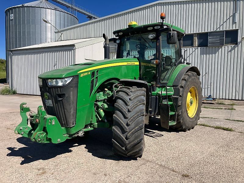 John Deere 8335R *Powr Shift 16/5*