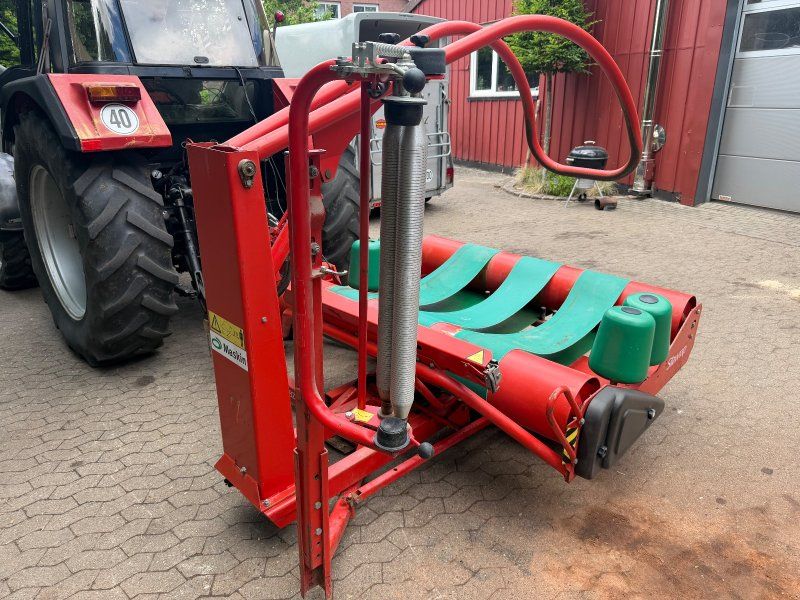Kverneland UN 7582