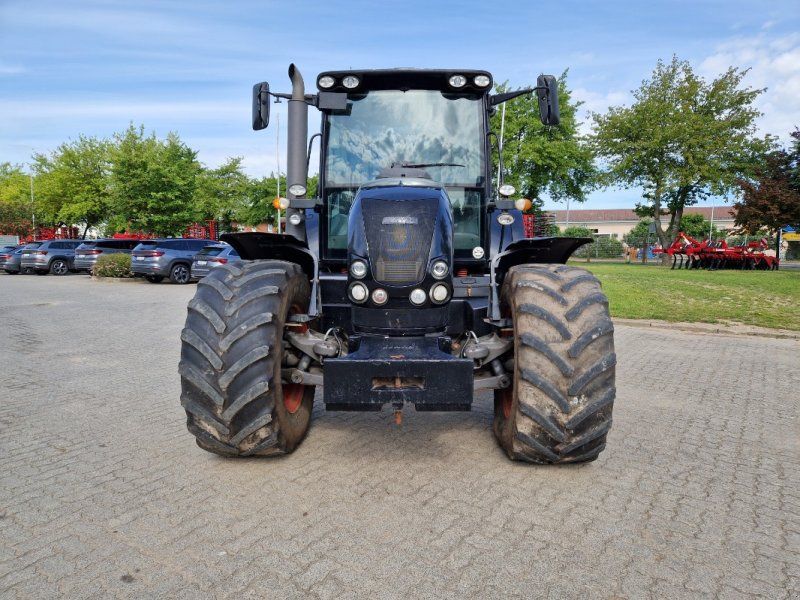 Claas Arion 640