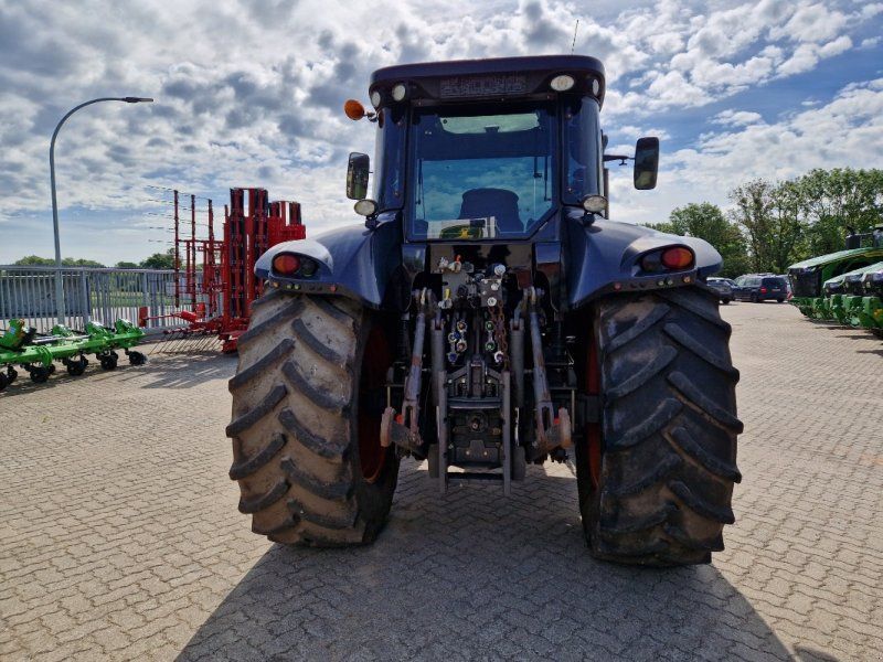 Claas Arion 640