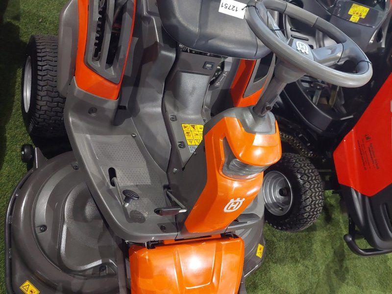 Husqvarna Rider 320 AWD