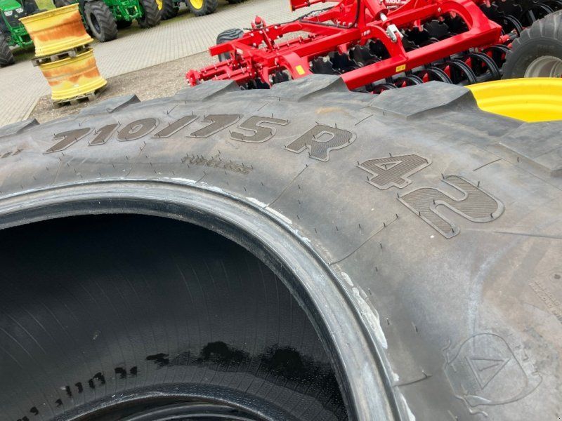 Trelleborg 710/75R42