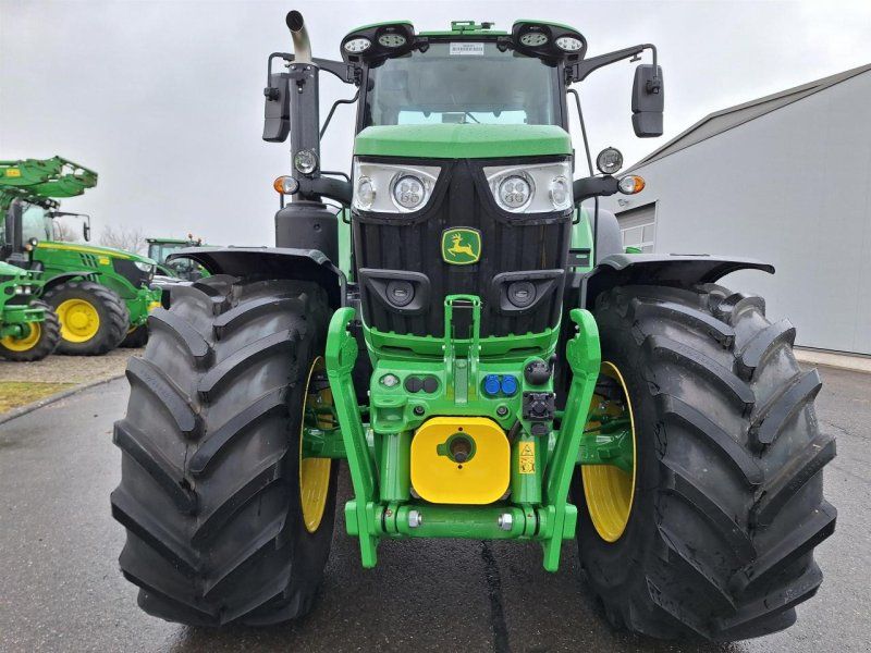 John Deere 6M 185