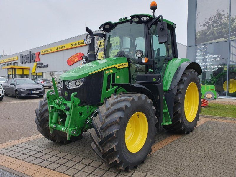 John Deere 6M 125
