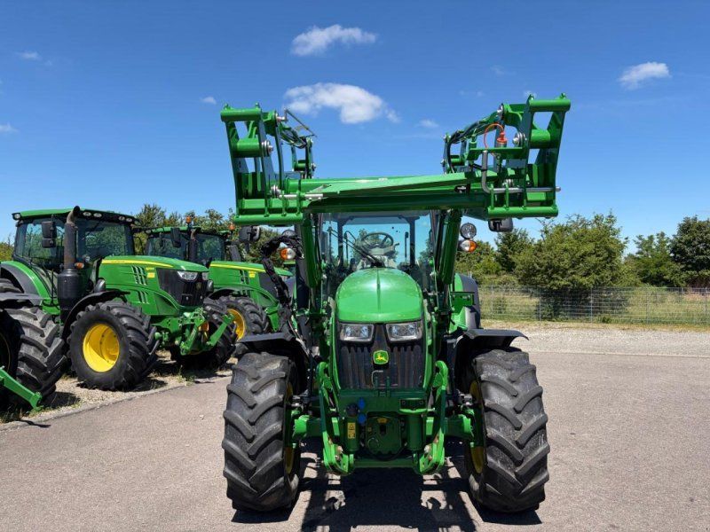 John Deere 5125R