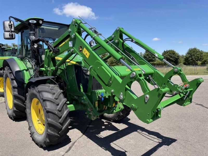 John Deere 5125R