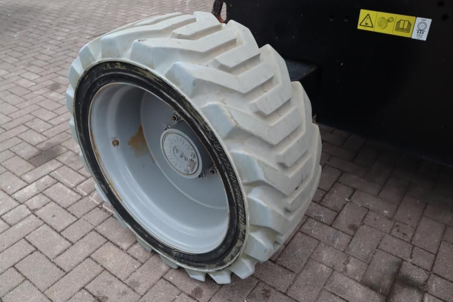 Genie Z60/37FE Hybrid, 4x4 Drive, 20m Working Height, 11