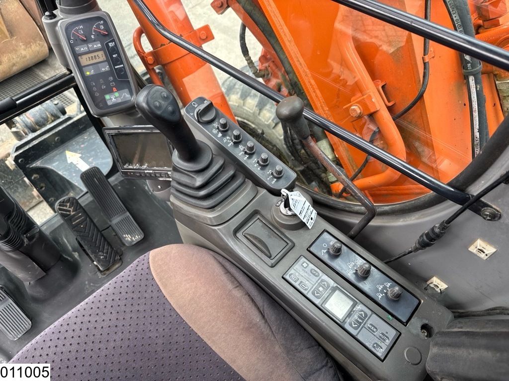Hitachi ZX 130 W 4x4, 87,5 kW, 13885 h, 2-piece boom
