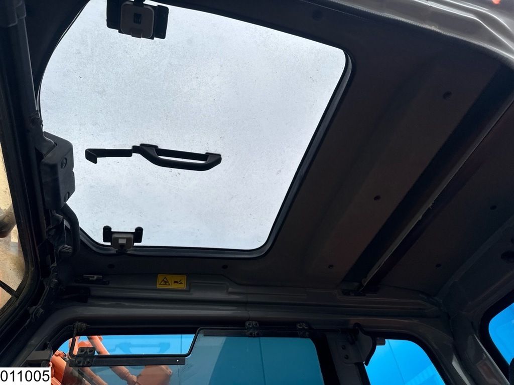 Hitachi ZX 130 W 4x4, 87,5 kW, 13885 h, 2-piece boom