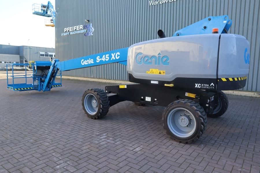 Genie S45XC Valid Inspection, *Guarantee! Diesel, 4x4 Dr