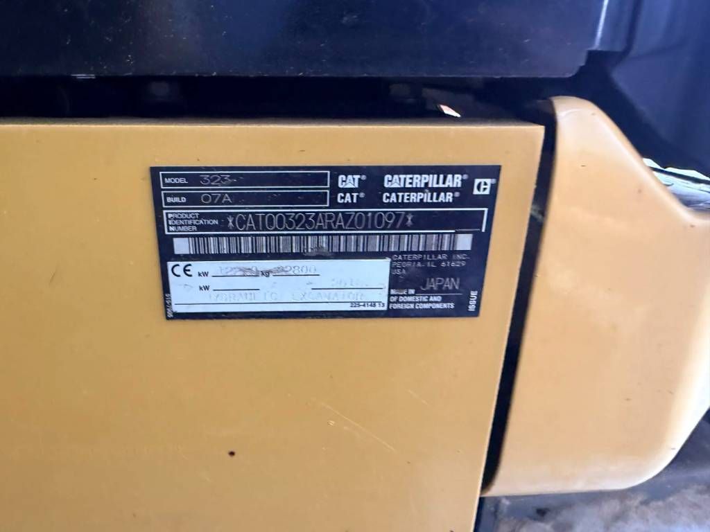 CAT 323 07A