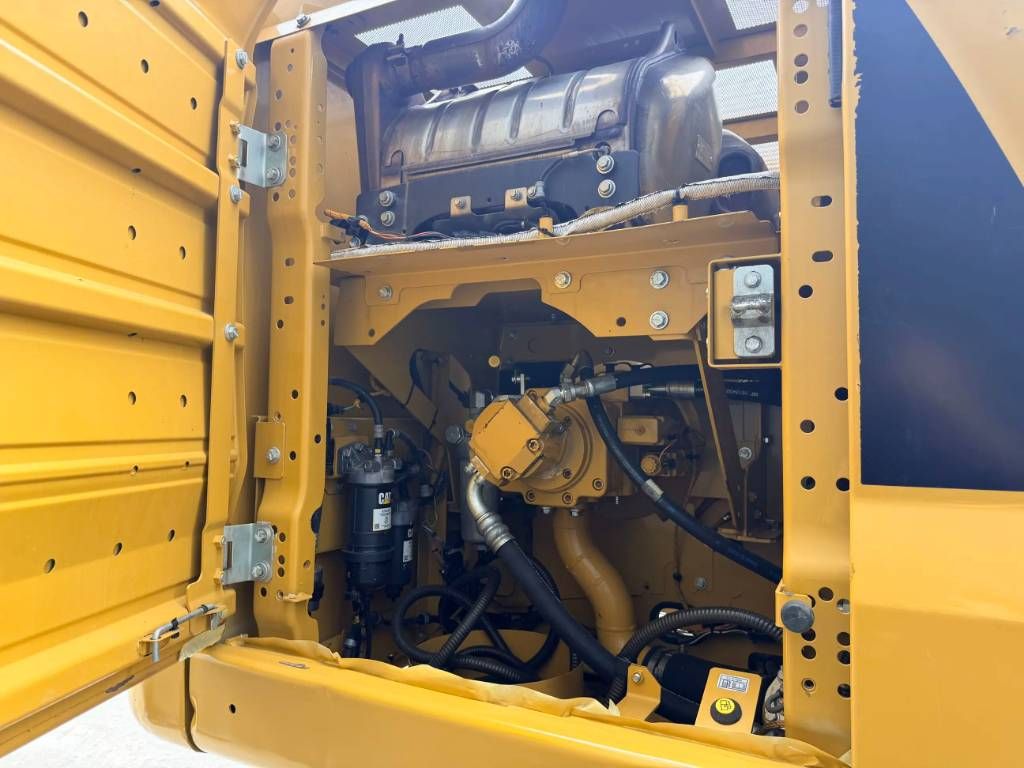 CAT 323 07A