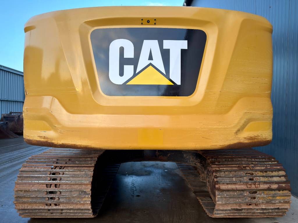 CAT 323 07B