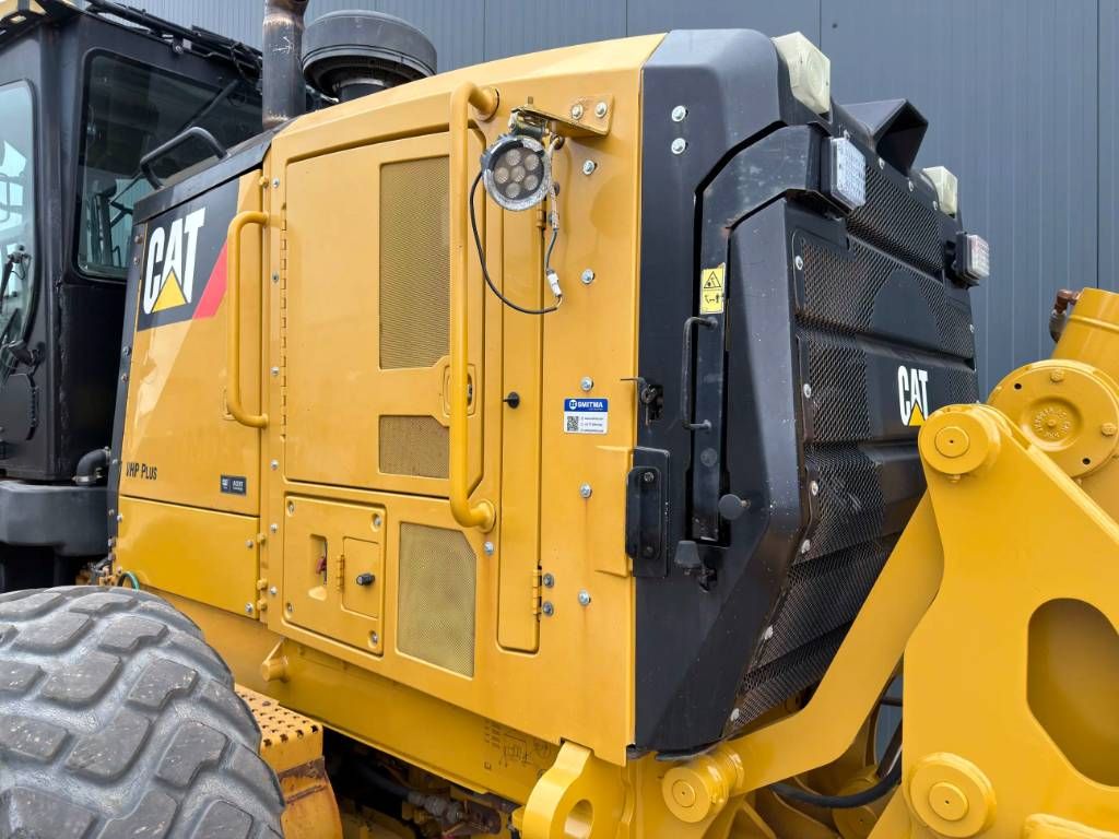 CAT 140M2